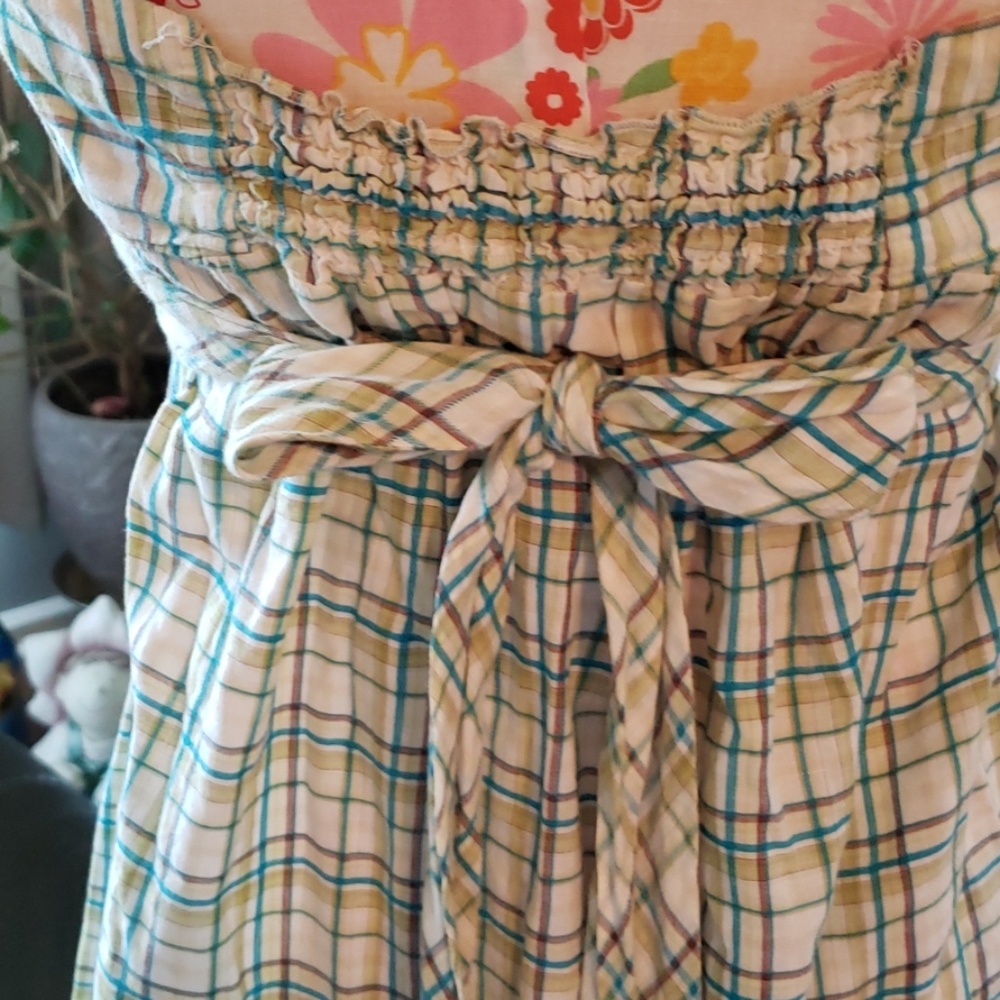 Multi color strapless top - Picture 5 of 6